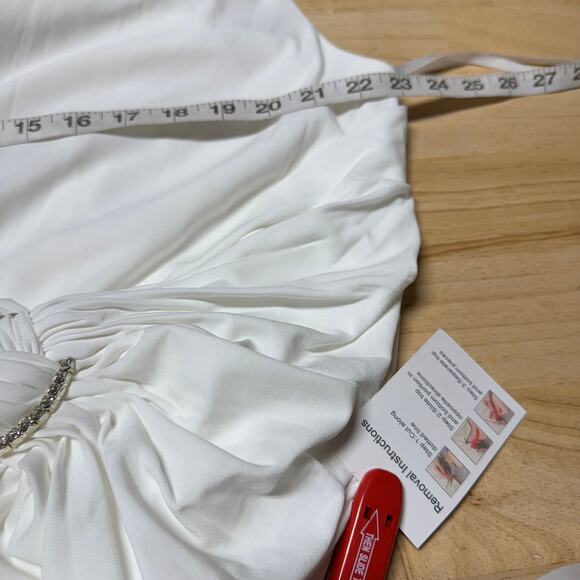 Mac Duggal NWT Draped Side Knot Jersey Gown Rhinestone Ring White Size 20 - Picture 7 of 11